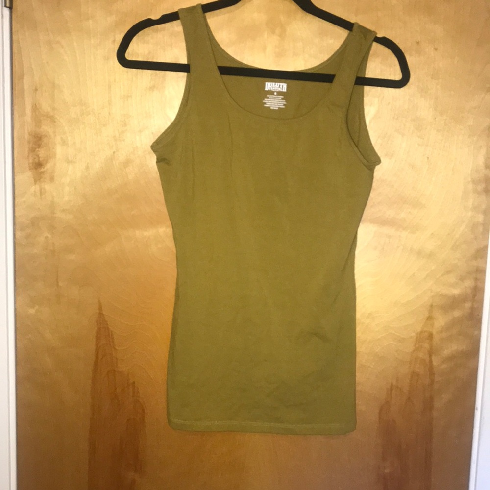 Final price Duluth Trading Co Green no tug tank